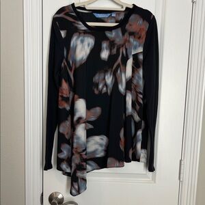 Vera Wang Artistic Black and Gray Long Sleeve Top